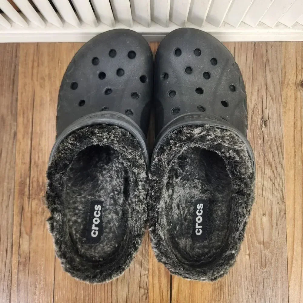 Crocs Baya Lined Clogs Mens Sz 9 Black Faux Fur Fleece Lining Slip On Shoes
